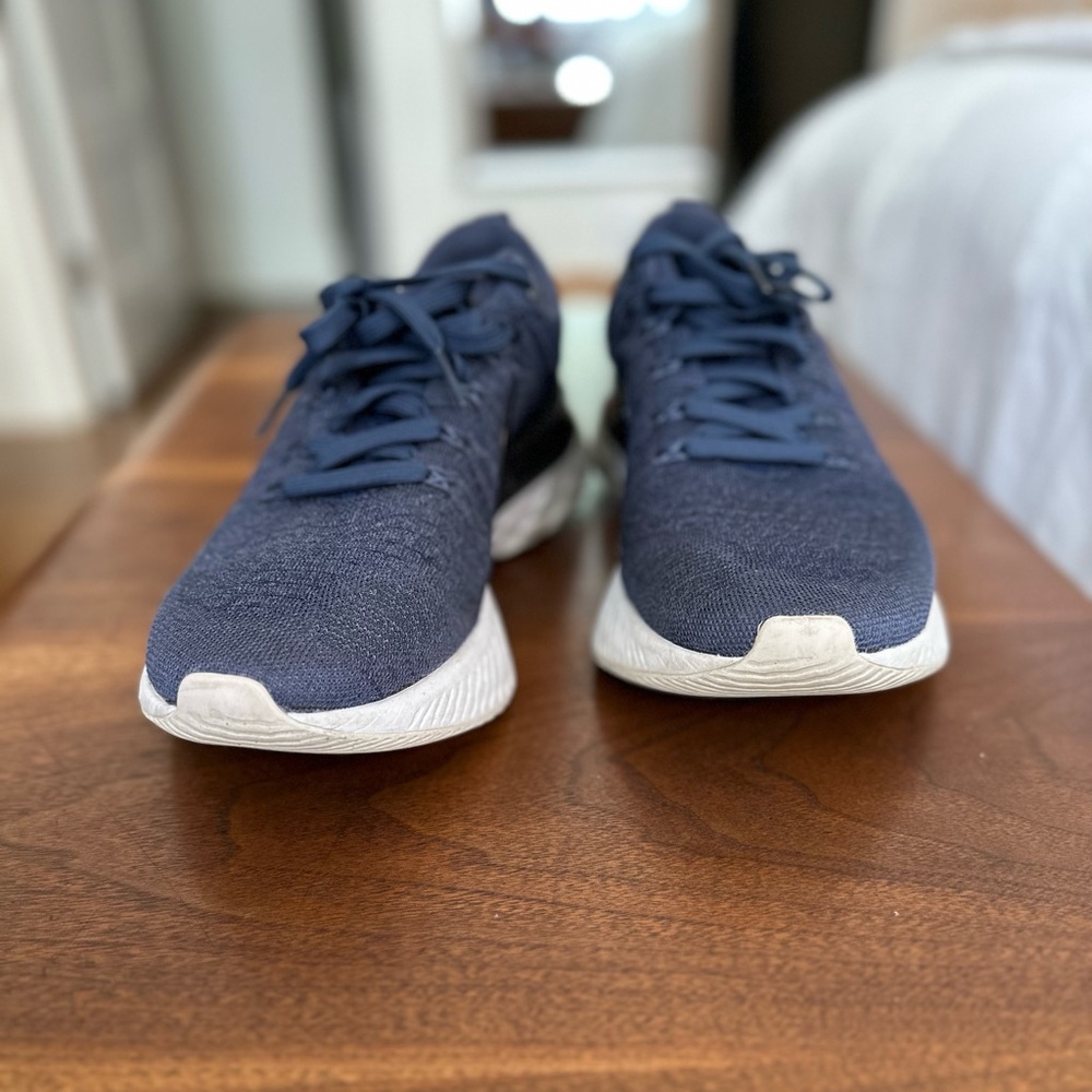 Nike React Infinity Run Flyknit 2 (10.5)